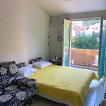 Studio Apartman Rafailovici